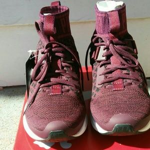 Puma IGNITE evoKNIT Wn's Women Sneakers